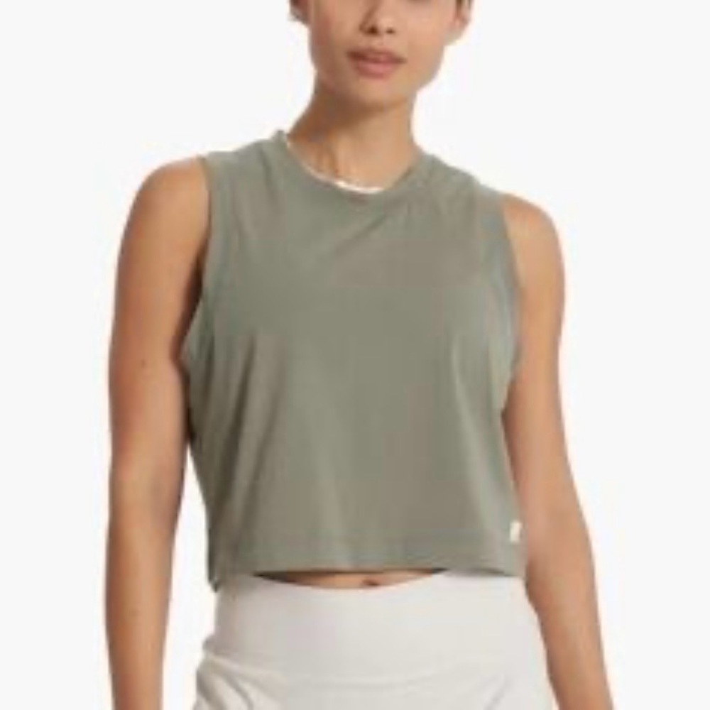 Vuori Feather Crop Tank Athleisure